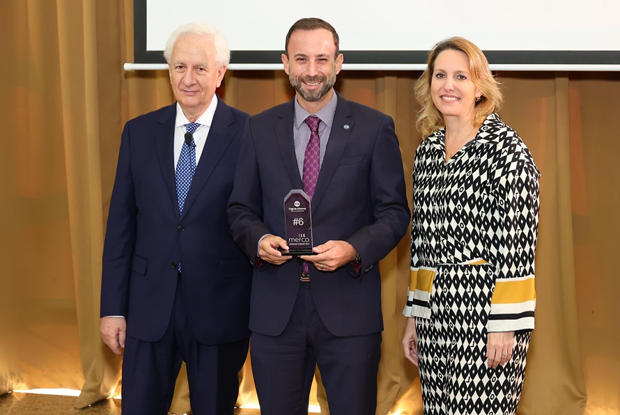 Reconocimiento a Caja de Ahorros en el Ranking Merco 2023